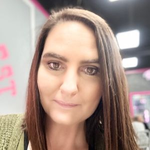 Meet your Posher, Brianne